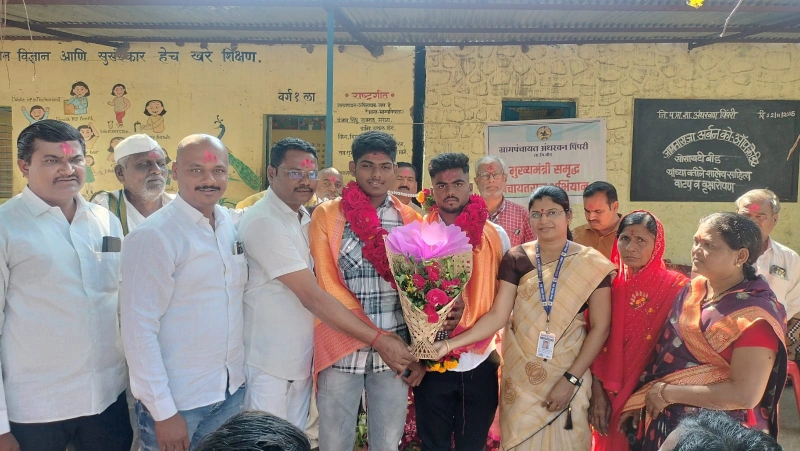 यशस्वी विद्यार्थ्यांचा सन्मान सोहळा